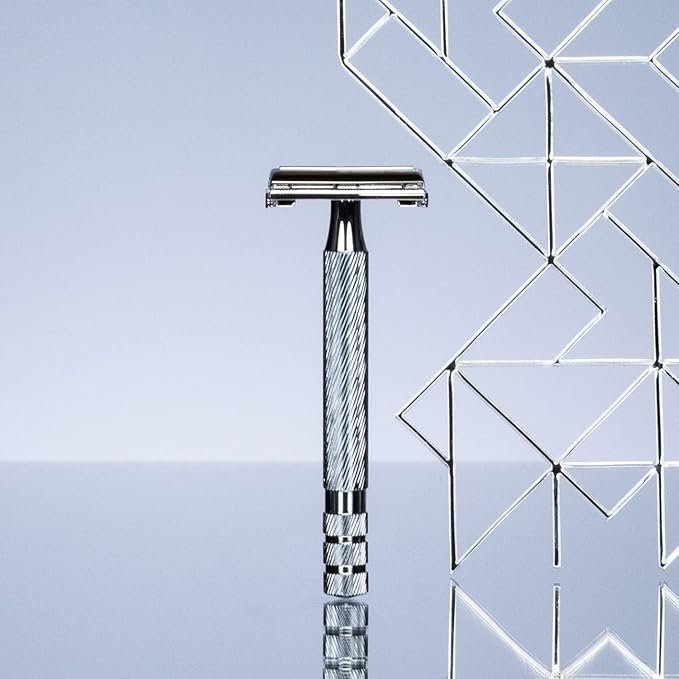 WILKINSON SWORD - Double Edge For Men | Premium Stainless Steel Safety Razor | Razor Handle + 5 Blade Refills - Image 2